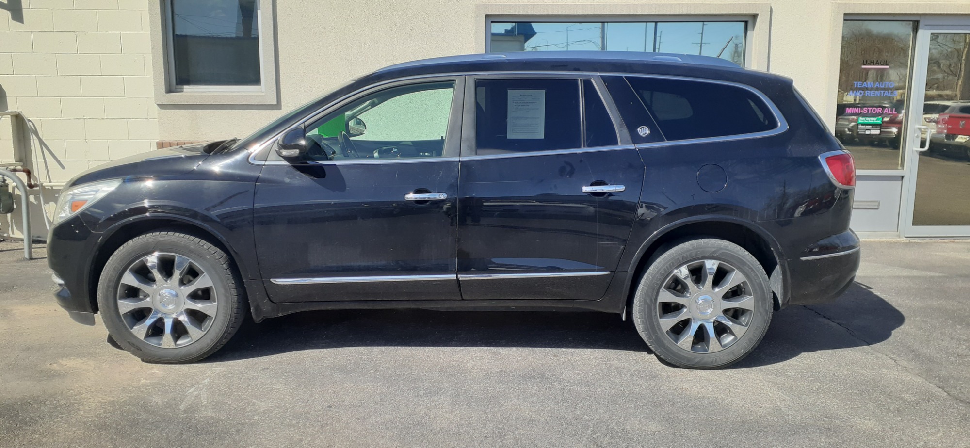 photo of 2017 Buick Enclave Leather AWD